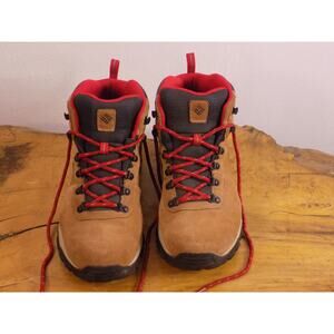 Columbia Newton Ridge Plus 2 Men's Hiking boots size 9.5